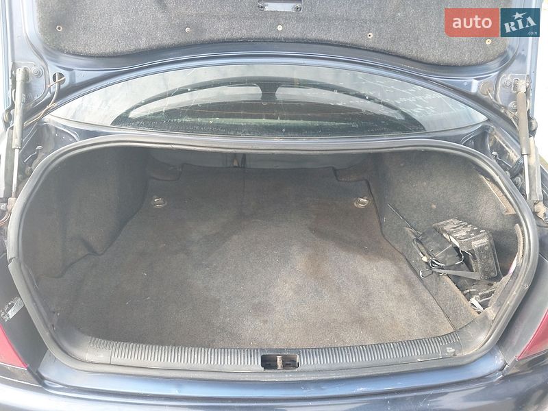 Седан Audi A4 1996 в Городку
