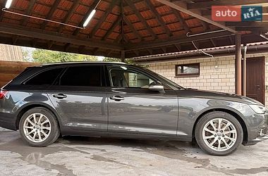 Універсал Audi A4 2018 в Києві