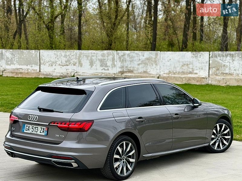 Універсал Audi A4 2022 в Луцьку