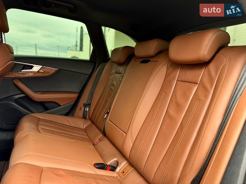 Універсал Audi A4 2022 в Луцьку