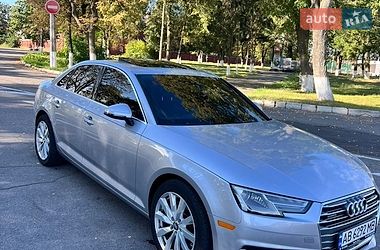 Седан Audi A4 2016 в Виннице