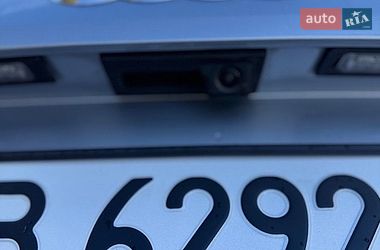 Седан Audi A4 2016 в Виннице