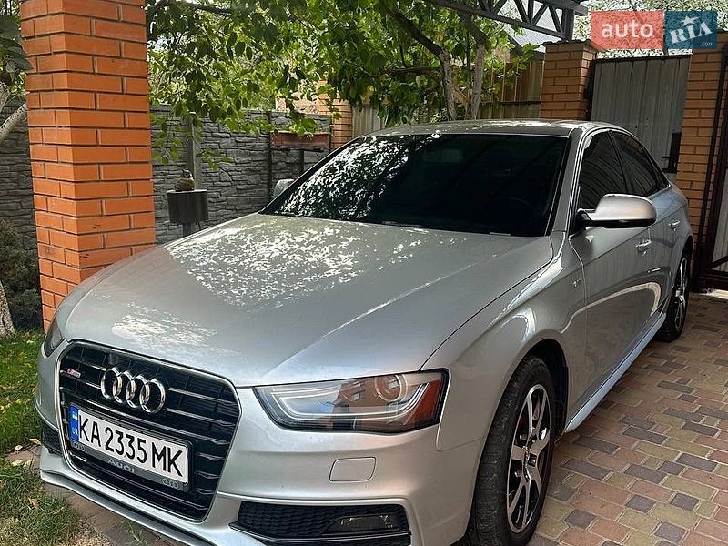 Audi A4 2014