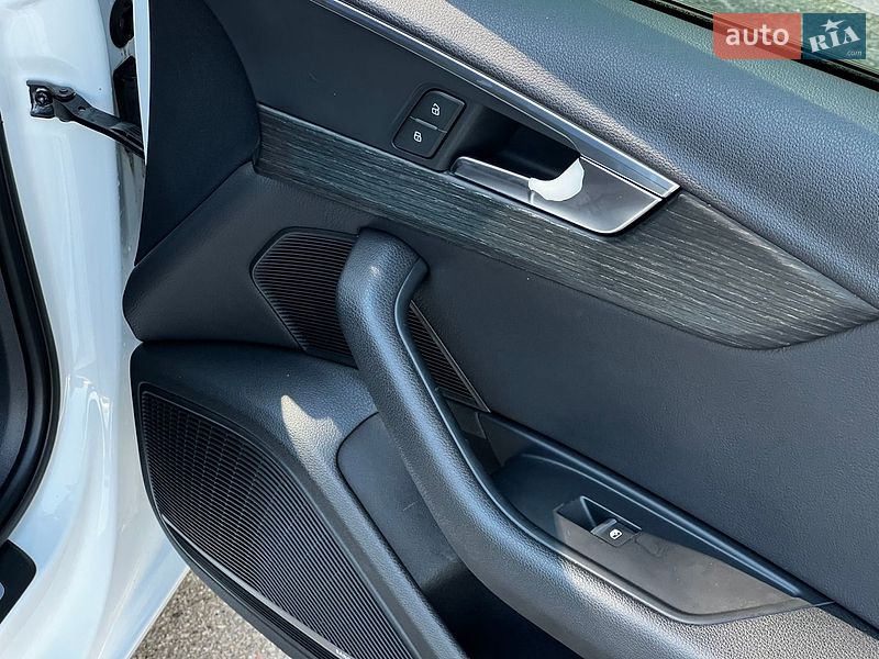 Седан Audi A4 2016 в Києві фото 52 Седан Audi A4 2016 в Києві