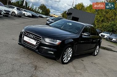 Седан Audi A4 2014 в Луцке