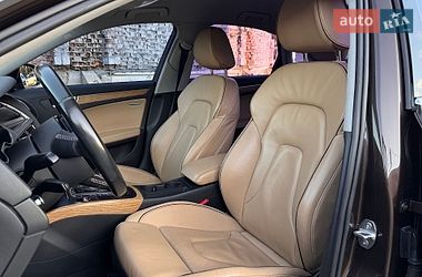 Седан Audi A4 2012 в Вінниці