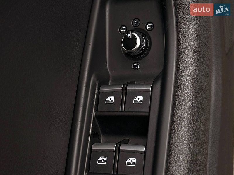 Седан Audi A4 2016 в Днепре фото 16 Седан Audi A4 2016 в Днепре