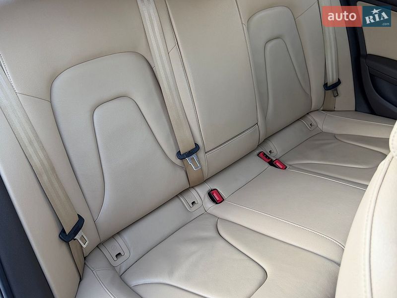 Седан Audi A4 2013 в Києві фото 40 Седан Audi A4 2013 в Києві