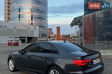 Седан Audi A4 2016 в Дніпрі