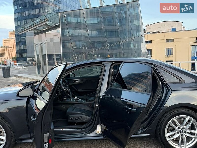 Седан Audi A4 2016 в Дніпрі