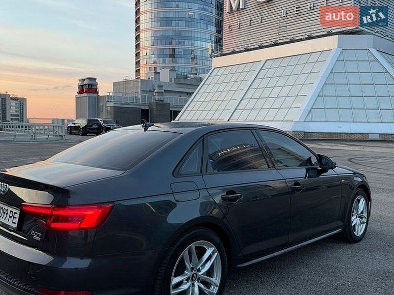 Седан Audi A4 2016 в Дніпрі