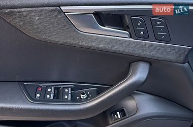 Седан Audi A4 2016 в Дніпрі
