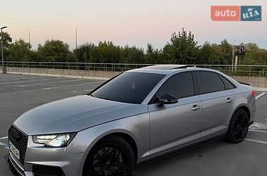 Седан Audi A4 2015 в Києві