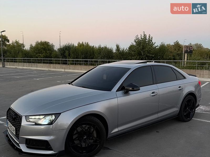 Седан Audi A4 2015 в Києві