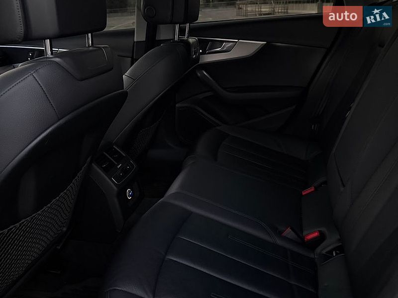 Седан Audi A4 2015 в Києві