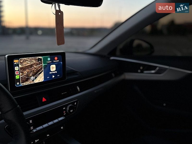 Седан Audi A4 2015 в Києві