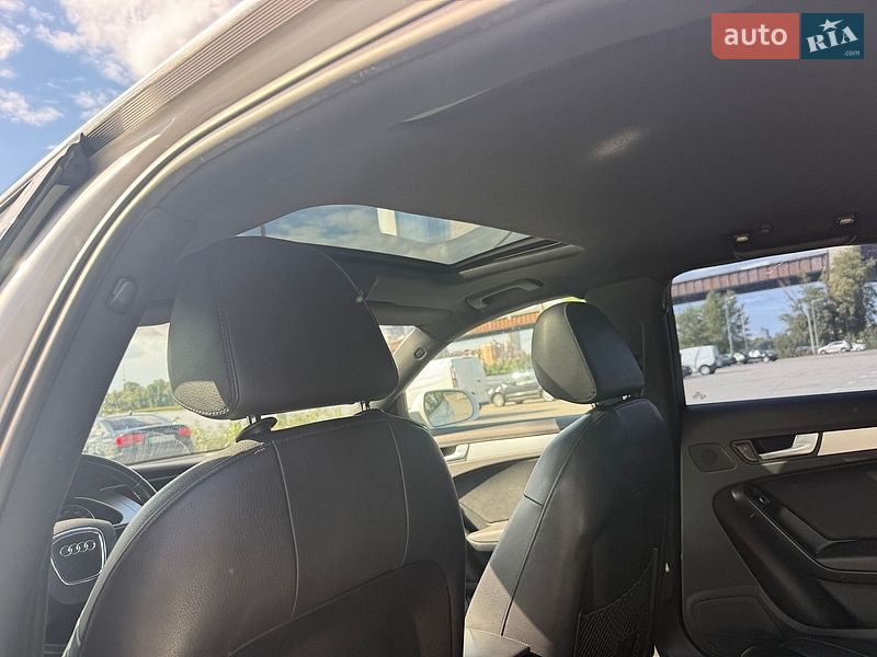 Седан Audi A4 2011 в Києві
