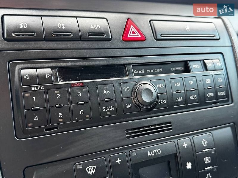 Універсал Audi A4 2000 в Хмельницькому