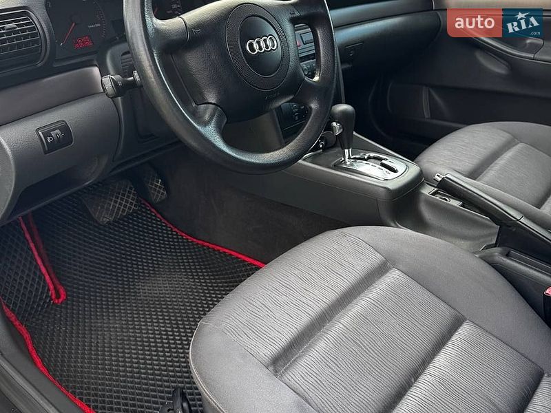 Універсал Audi A4 2000 в Хмельницькому