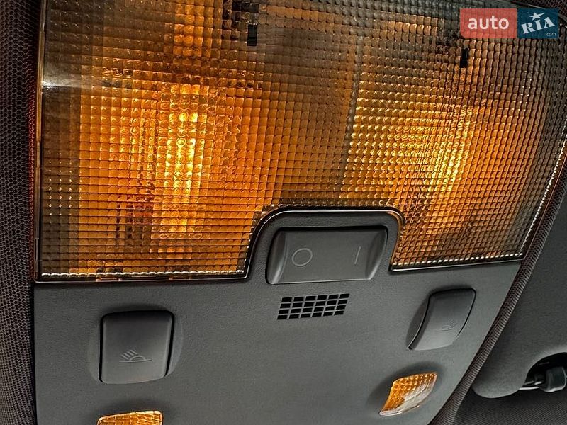 Універсал Audi A4 2000 в Хмельницькому