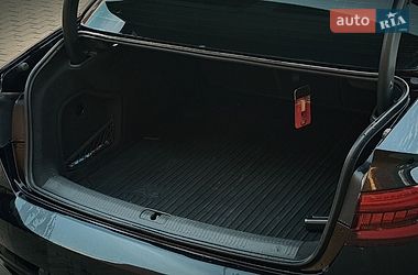 Седан Audi A4 2017 в Сумах