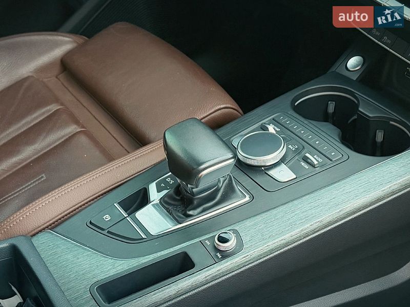 Седан Audi A4 2017 в Сумах