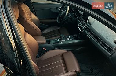 Седан Audi A4 2017 в Сумах