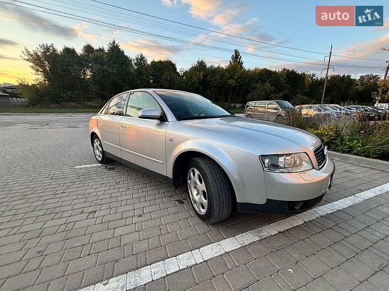 Седан Audi A4 2002 в Каменец-Подольском