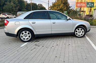 Седан Audi A4 2002 в Каменец-Подольском