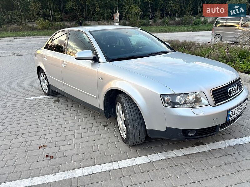 Седан Audi A4 2002 в Каменец-Подольском