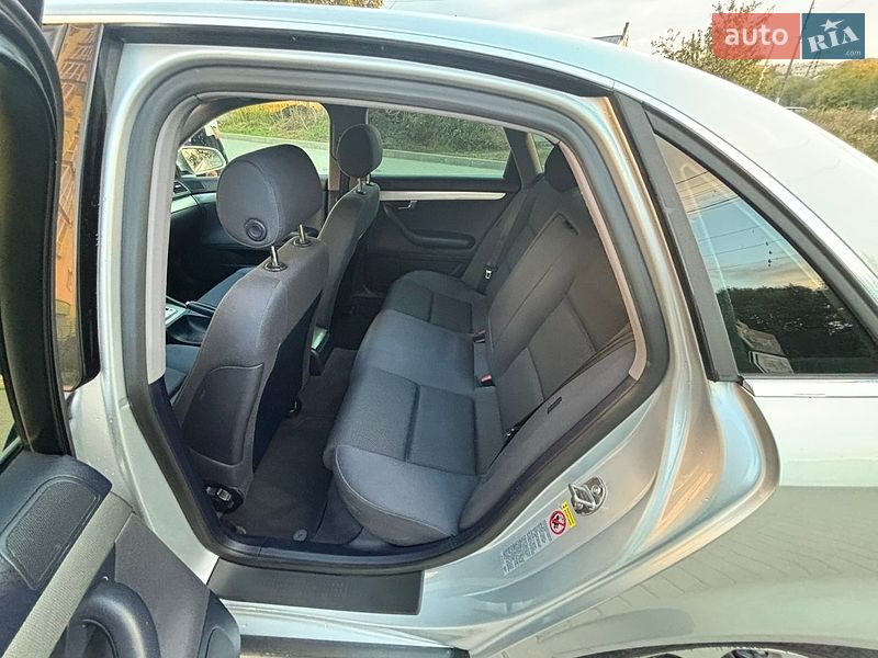 Седан Audi A4 2002 в Каменец-Подольском