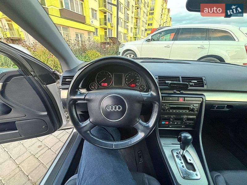 Седан Audi A4 2002 в Каменец-Подольском