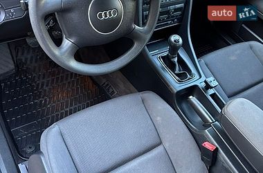 Седан Audi A4 2004 в Виннице
