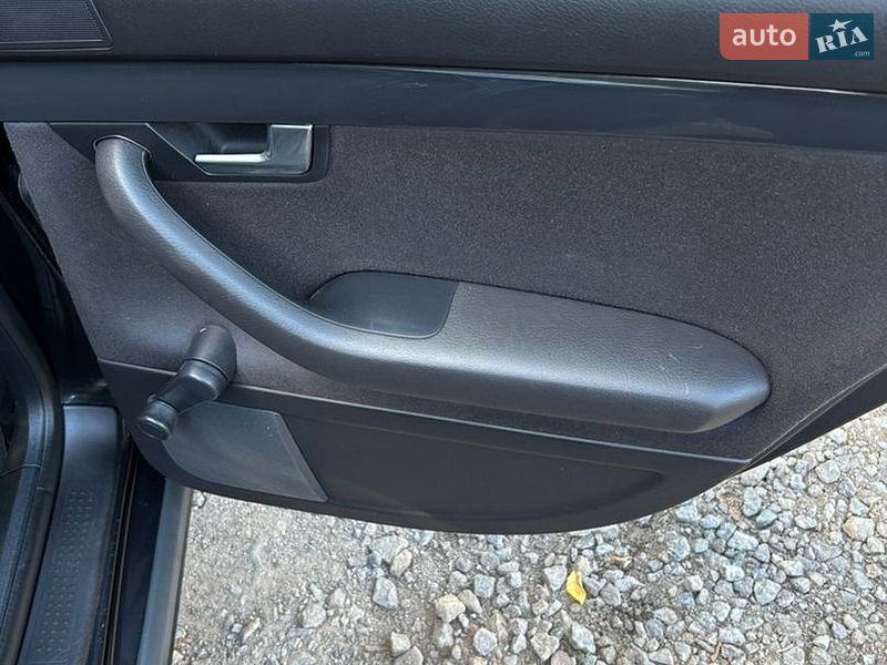 Седан Audi A4 2004 в Виннице