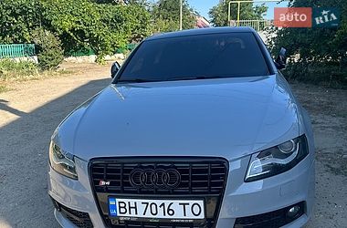 Седан Audi A4 2011 в Білгороді-Дністровському