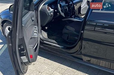Седан Audi A4 2011 в Львові