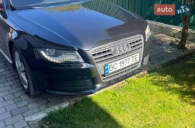 Седан Audi A4 2011 в Львові