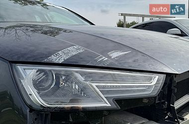 Седан Audi A4 2016 в Львові