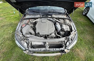 Седан Audi A4 2016 в Львові