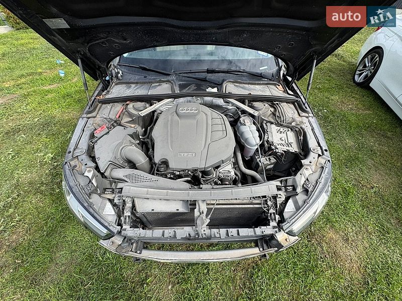 Седан Audi A4 2016 в Львові