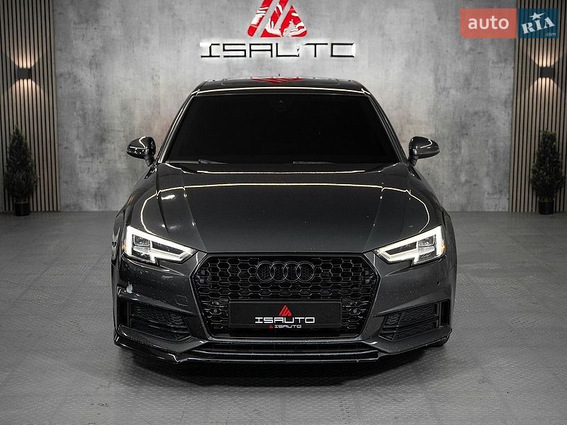 Седан Audi A4 2015 в Одессе