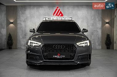 Седан Audi A4 2015 в Одессе