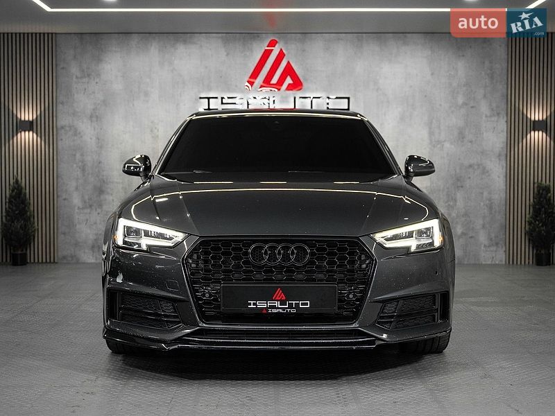 Седан Audi A4 2015 в Одессе