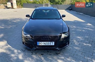 Седан Audi A4 2010 в Залещиках