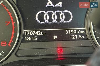 Седан Audi A4 2016 в Львове