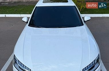 Седан Audi A4 2023 в Коростені