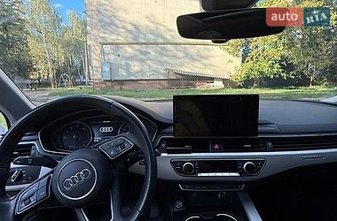 Седан Audi A4 2023 в Коростені