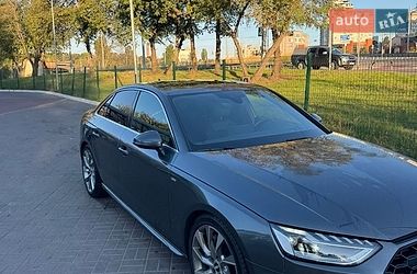 Седан Audi A4 2020 в Киеве