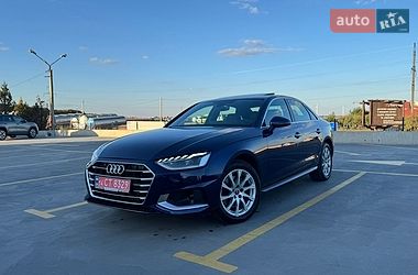 Седан Audi A4 2021 в Тернополі