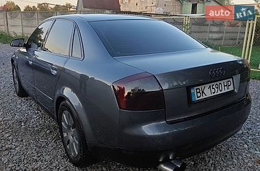 audi a4 2001 в Рівне від професійного продавця 